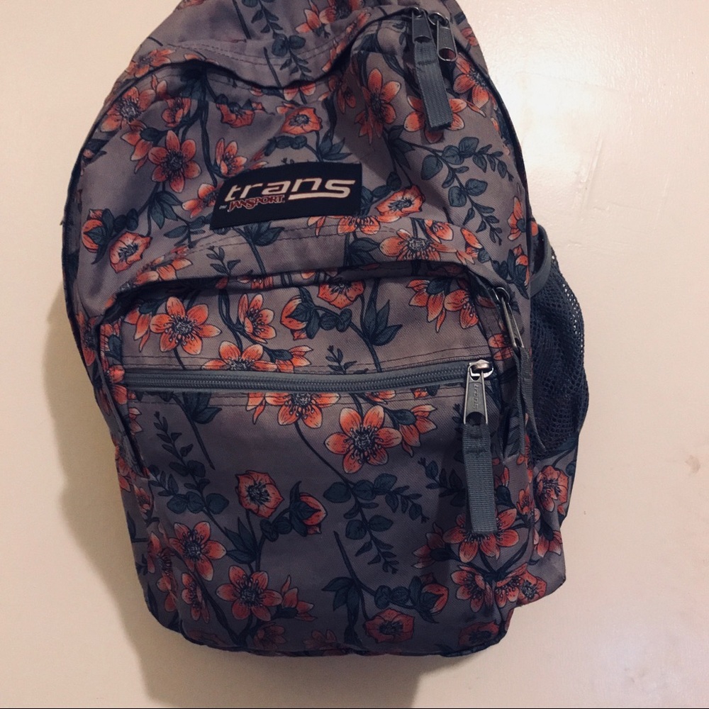 Backpack - Picture 2 of 5